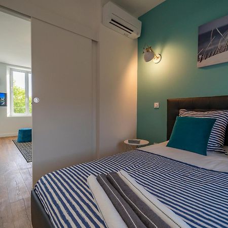 L'Ile De La Breche Apartment Niort Phòng bức ảnh